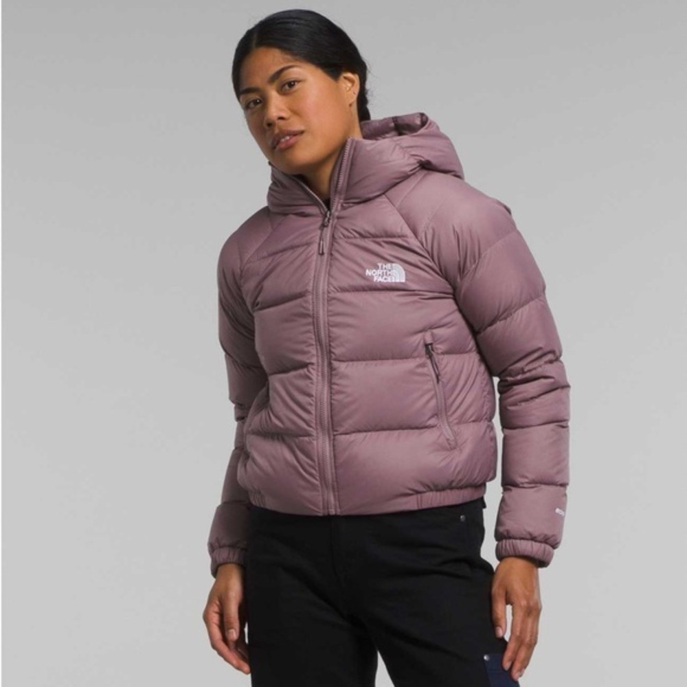 The North Face Women's Puffer Jacket in Mauve